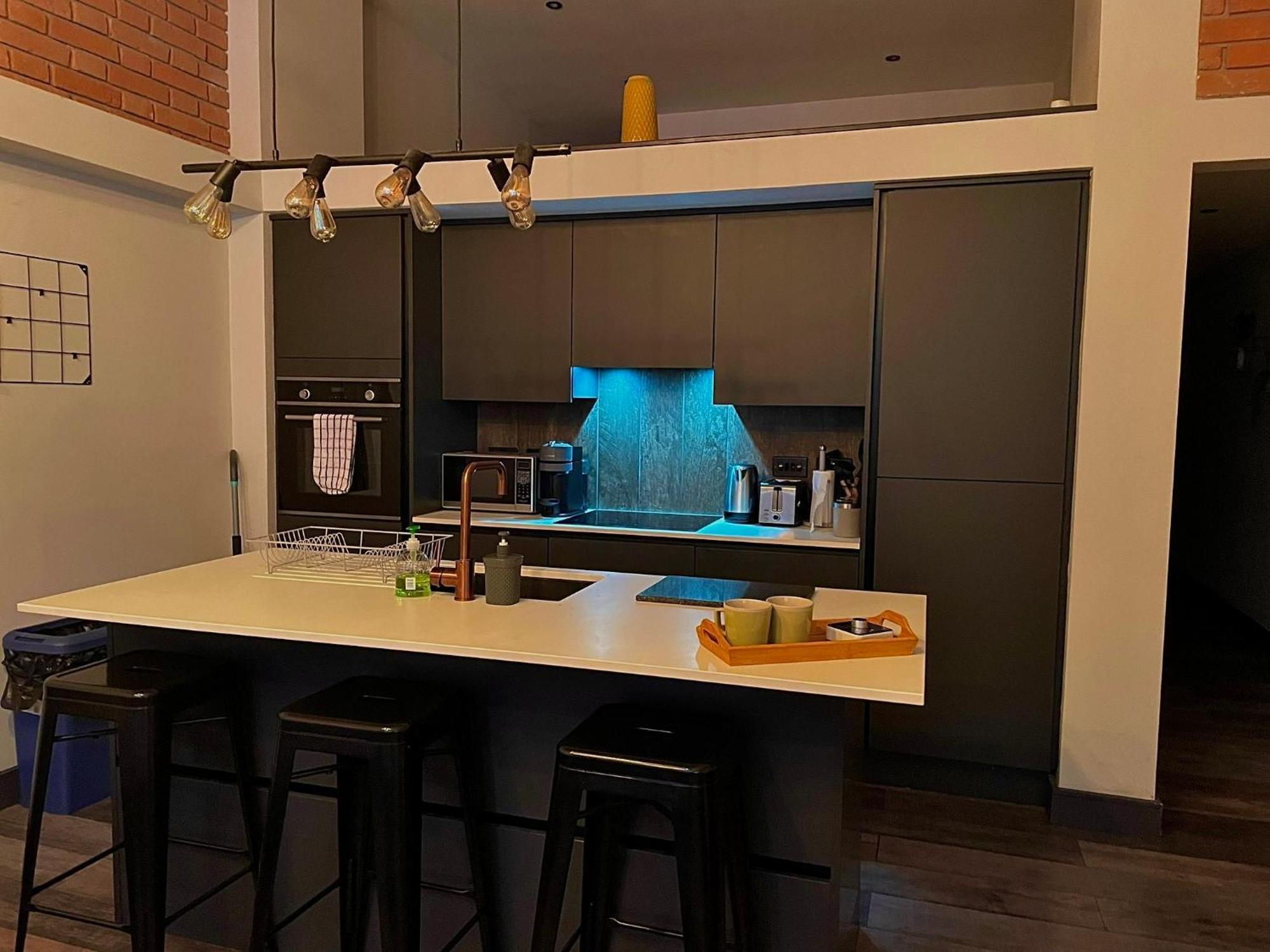Artistic, Cozy, Stylish, Open Plan, City Centre 1Br Sheffield Exteriör bild